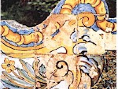 Preliminary survey of the causes of the deterioration of the majolica cloister of Santa Chiara