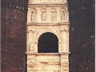 Alfonso dAragona Triumphal Arch